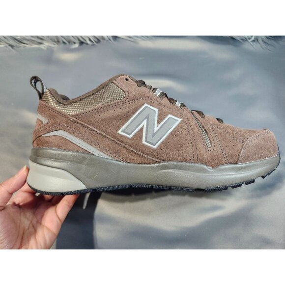ADULT UNISEX New Balance 608 V5 Casual Comfort SHOES - men's: 7, women's: 8.5 - - Picture 1 of 8